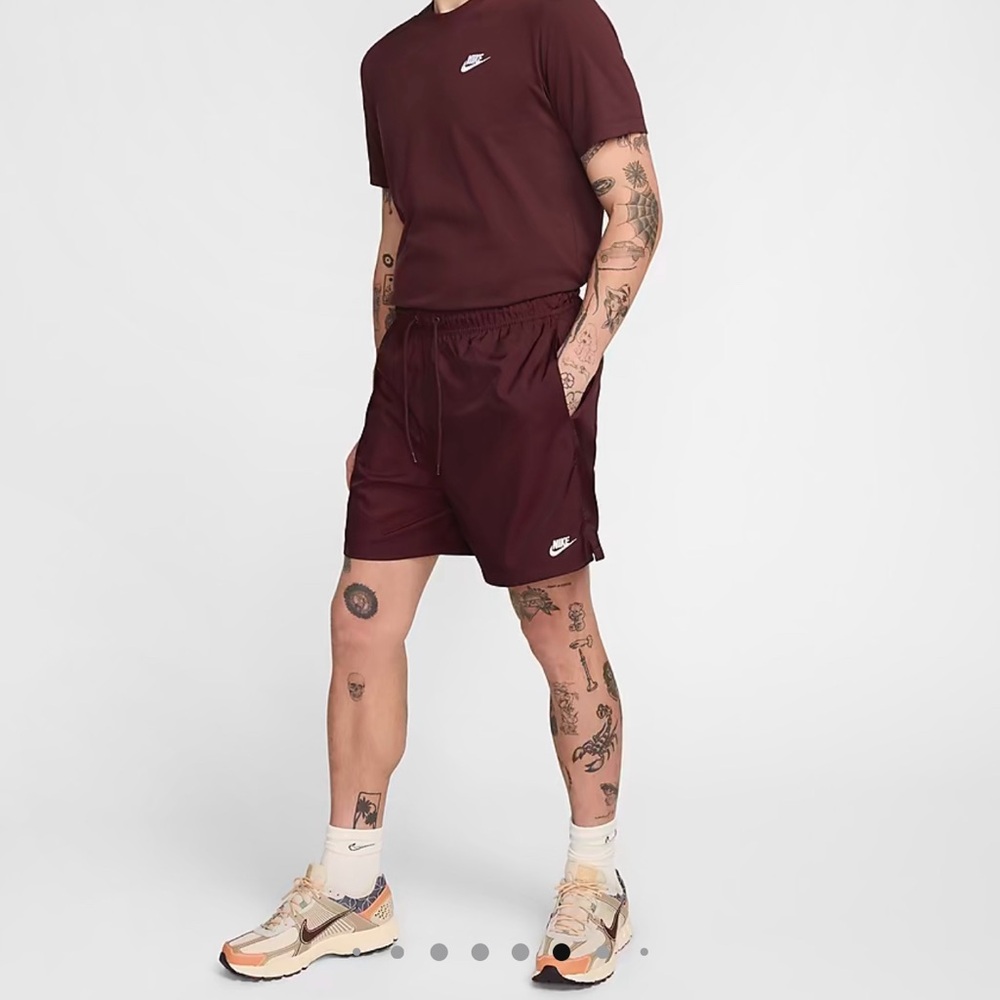 XL Men’s Nike Woven Flow Shorts
